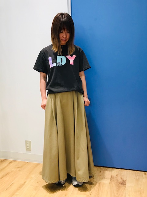 Ldyタイダイtシャツ を使ったコーディネート コーディネート ランドリーtシャツ公式通販