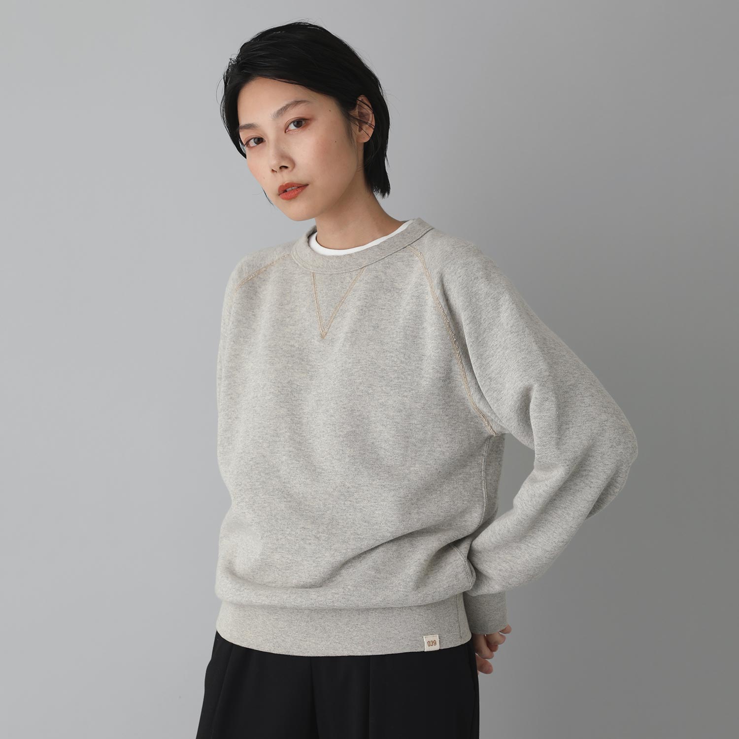 039】ASIC Light＆Relaxing吊り編み CREW NECK SWEAT